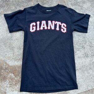 Giants t size S